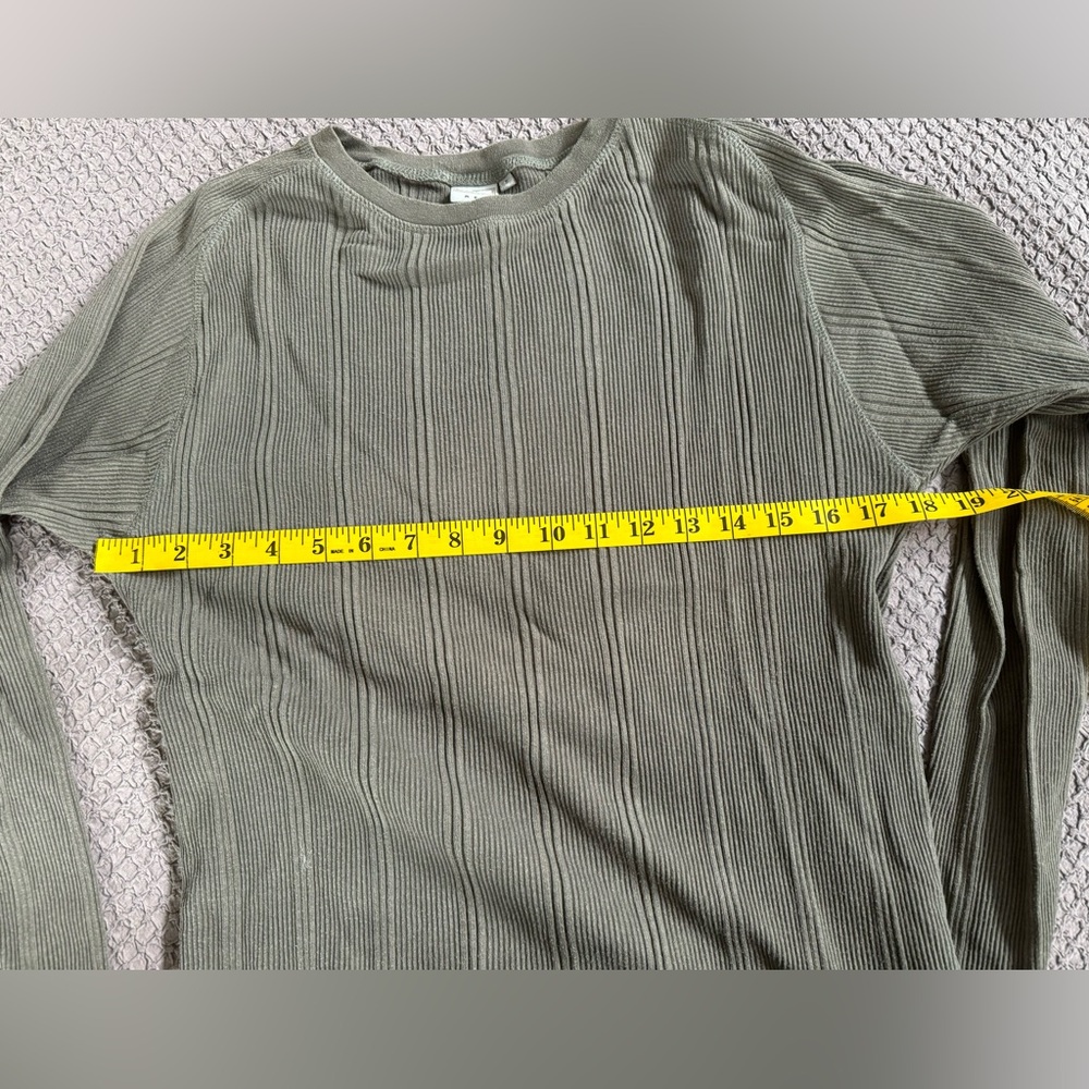 Long sleeved cotton top from the We (a European brand) - Picture 4 of 9